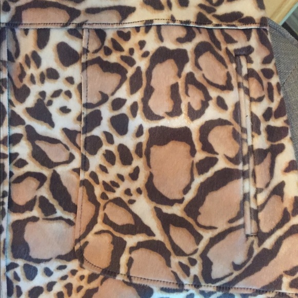 BCBG Margaux ocelot print midi skirt - Picture 5 of 7